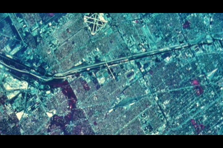 societé totalitaire marchande de la servitude moderne chapitre 18 satelite